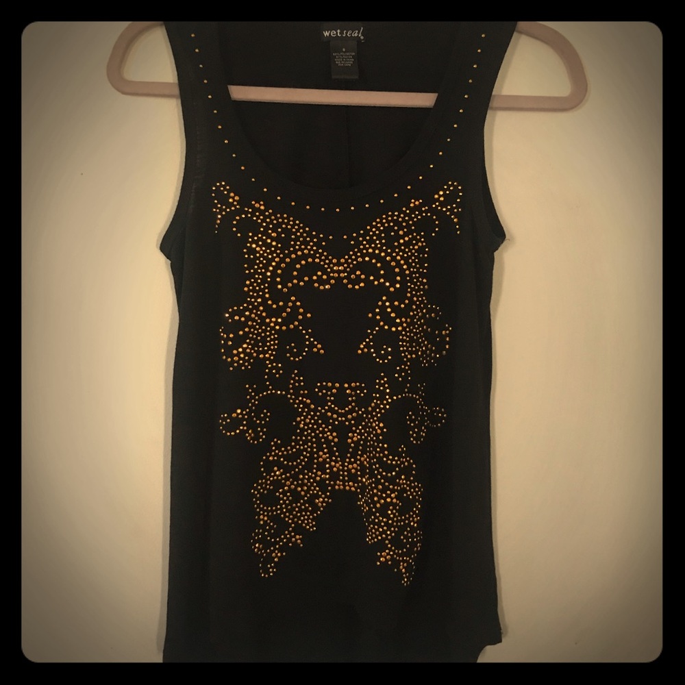 Light weight tank